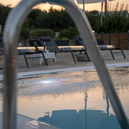 빌라 Nontas Ntina With Private Pool & Playground