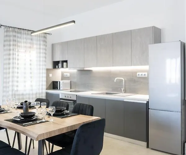 Nontas Ntina With Private Pool & Playground Βίλα