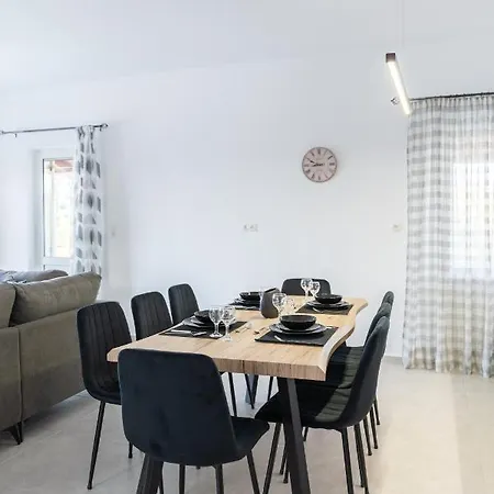 Nontas Ntina With Private Pool & Playground * Rethymno